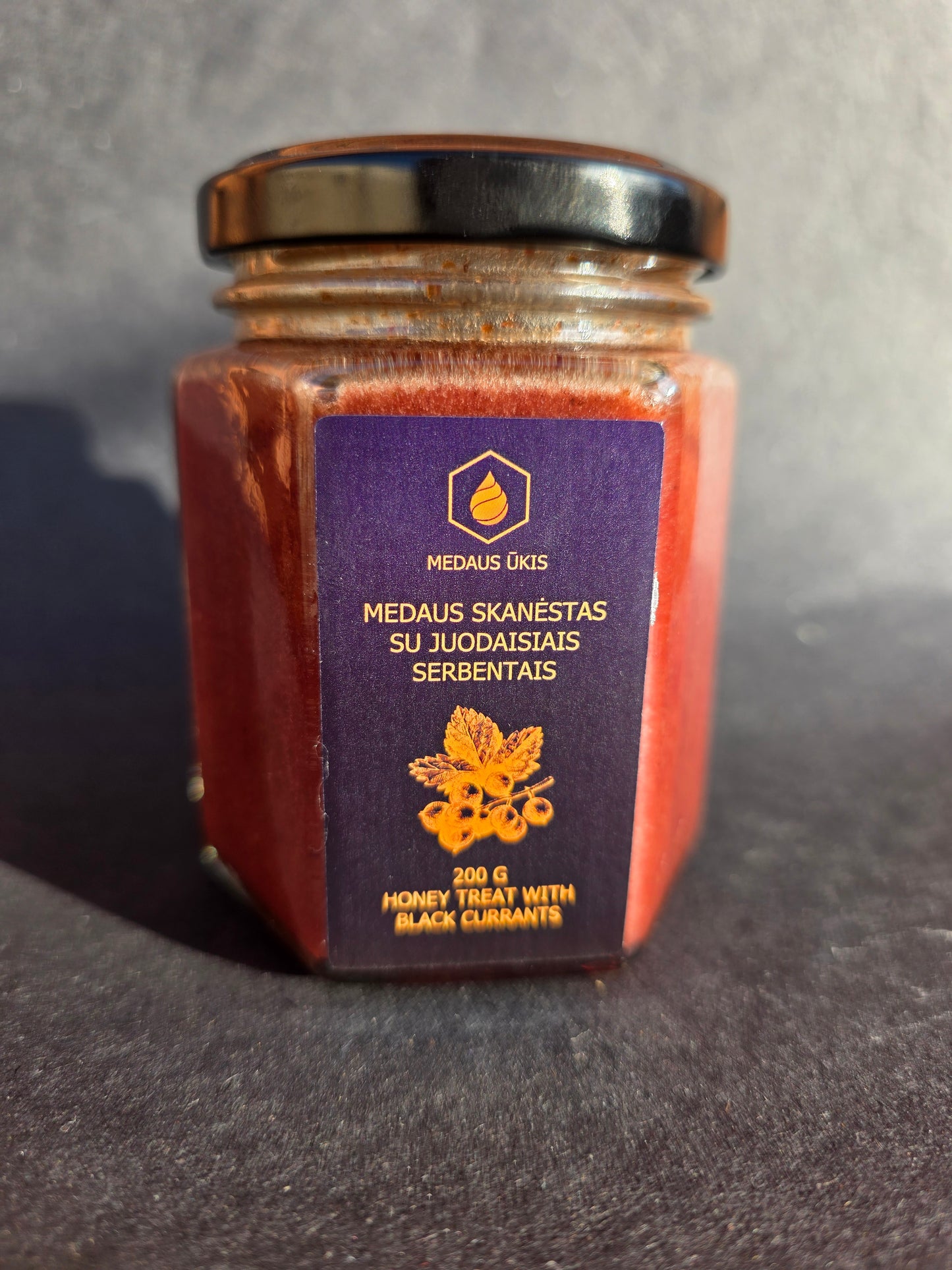 Honey with Black Currants