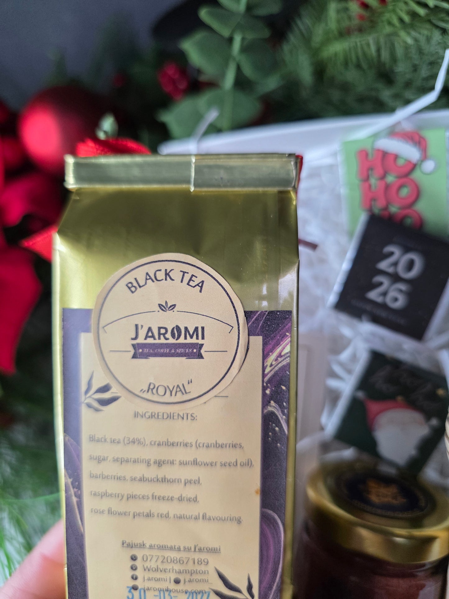 Kalėdinė arbatos ir medaus dovanų dėžutė